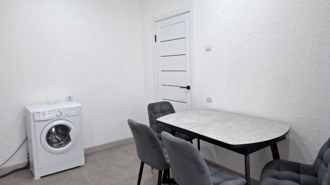 Купить однокомнатную квартиру на вторичке на улице 3-й проезд Можайского в Пензе. Вариант № 6717723, 9, площадь -  квм, цена 3400000 рублей