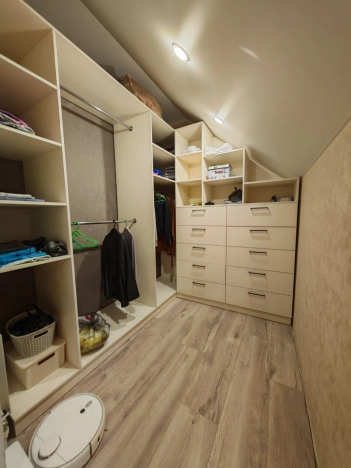 Купить дом на улице Майская в Белгородской области. Вариант № 41582, 16, площадь -  квм, цена 12200000 рублей