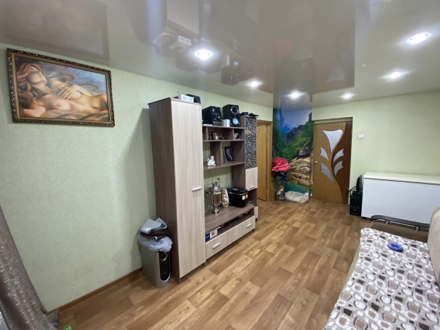 Купить трехкомнатную квартиру на улице Университетский проспект в Волгограде. Вариант № 8526292, 5, площадь -  квм, цена 4500000 рублей