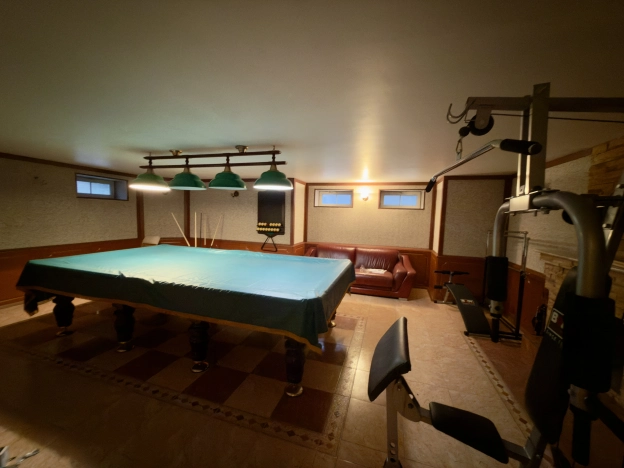 Купить дом в Москве. Вариант № 9958474, 21, площадь -  квм, цена 115000000 рублей