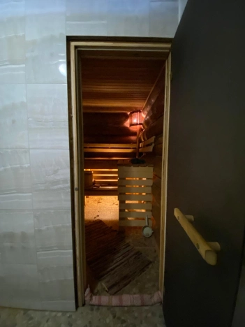 Купить дом у метро Проспект Ветеранов в Санкт-Петербурге. Вариант № 59692, 23, площадь -  квм, цена 9350000 рублей