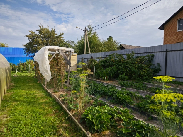 Купить дом в Калуге. Вариант № 14265, 17, площадь -  квм, цена 10450000 рублей