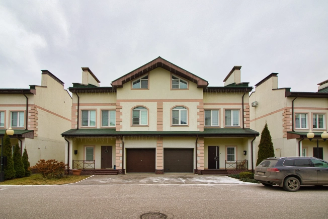 Купить дом в Судогде. Вариант № 10419725, 0, площадь - квм, цена 25775000 рублей