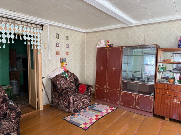 Купить дом в Балакове. Вариант № 33298, 6, площадь -  квм, цена 2100000 рублей