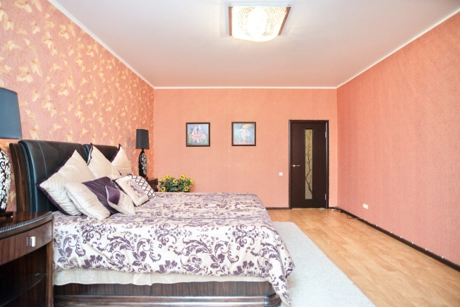 Купить двухкомнатную квартиру в Балакове. Вариант № 8909890, 24, площадь -  квм, цена 8000000 рублей