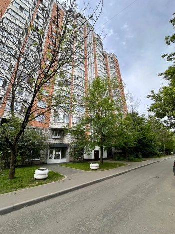 Купить квартиру в Москве. Вариант № 7712930, 24, площадь - квм, цена 40900000 рублей