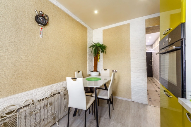 Купить трехкомнатную квартиру на улице Олега Кошевого в Калининграде. Вариант № 302120, 3, площадь -  квм, цена 6500000 рублей