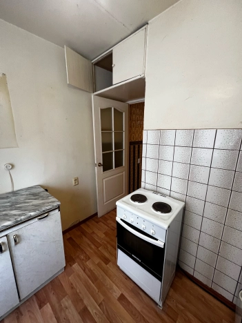 Купить двухкомнатную квартиру на улице Линейная в Новосибирской области. Вариант № 9491559, 16, площадь -  квм, цена 5280000 рублей