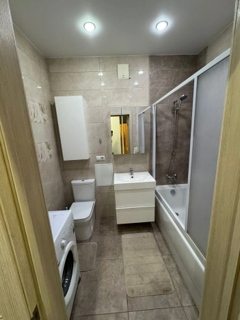 Купить квартиру в Омске. Вариант № 47755, 11, площадь -  квм, цена 8500000 рублей