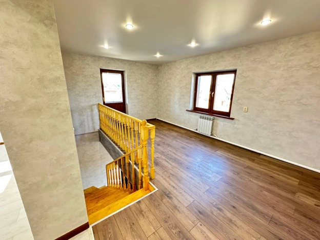 Купить дом на улице Белокаменная в Улан-Удэ. Вариант № 5639, 13, площадь -  квм, цена 9500000 рублей