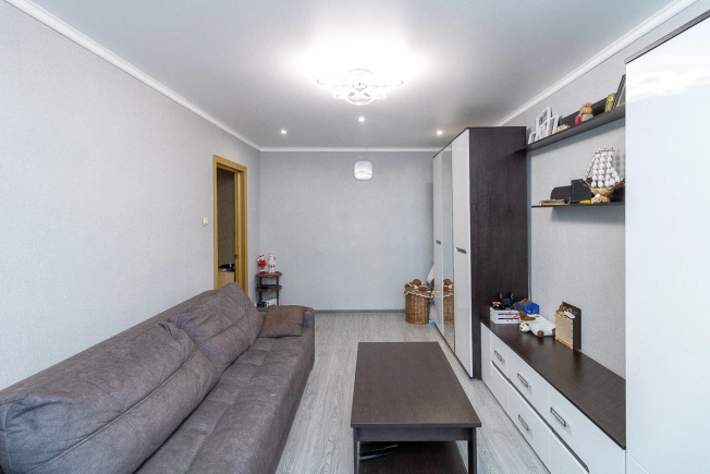 . Вариант № 14081, 17, площадь - 49.4 квм, цена 5400000 рублей