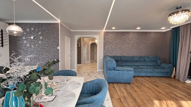 Купить дом в Старом Осколе. Вариант № 5921668, 8, площадь -  квм, цена 12850000 рублей