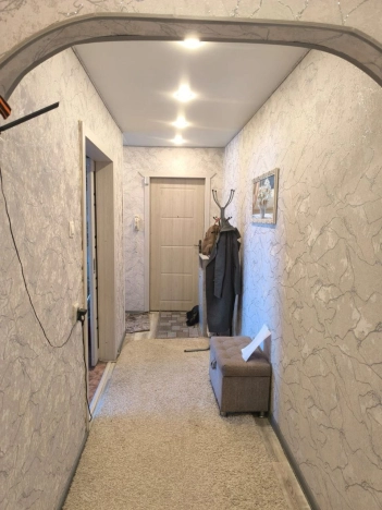 Купить трехкомнатную квартиру в Микрорайоне Менделеевский, Гусь-Хрустальный в Гусь-Хрустальном. Вариант № 6739634, 3, площадь - квм, цена 6170000 рублей