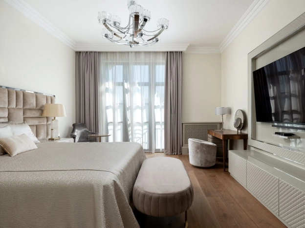 Купить квартиру в Москве. Вариант № 10443759, 36, площадь -  квм, цена 275000000 рублей