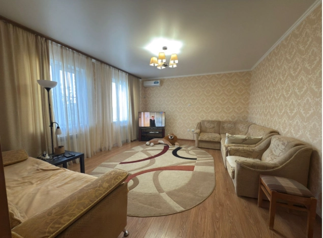 Купить дом в Элисте. Вариант № 6781989, 6, площадь -  квм, цена 12000000 рублей