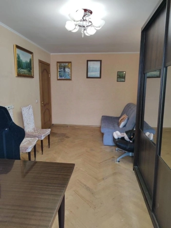 Купить квартиру в Москве. Вариант № 10070782, 12, площадь -  квм, цена 15500000 рублей