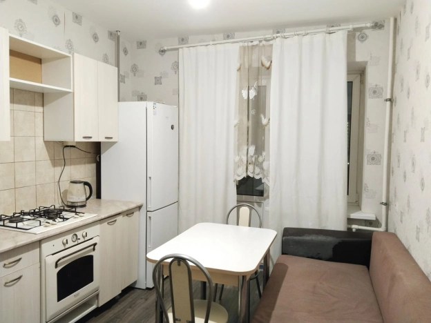 Купить квартиру на улице Клубная в Московской области. Вариант № 10616952, 4, площадь - квм, цена 4590000 рублей