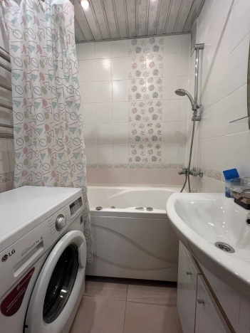 Снять квартиру в Нижнем Новгороде. Вариант № 9089588, 13, площадь -  квм, цена 50000 рублей