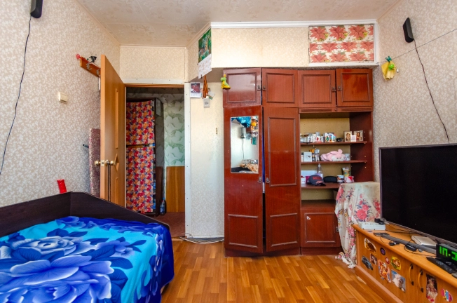 Купить четырехкомнатную квартиру в Новосибирской области. Вариант № 7222795, 5, площадь -  квм, цена 9900000 рублей