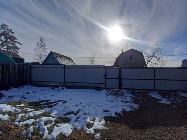 Купить дом на улице Административная в Иркутской области. Вариант № 7268272, 24, площадь -  квм, цена 2500000 рублей