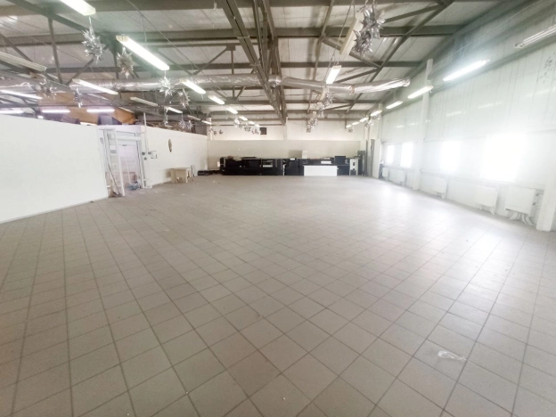 Снять коммерческую недвижимость в Брянске. Вариант № 45422, 2, площадь -  квм, цена 95000 рублей