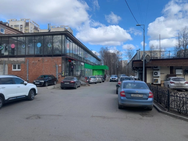 Купить коммерческую недвижимость свободного назначения в Санкт-Петербурге. Вариант № 34742, 14, площадь -  квм, цена 11900000 рублей