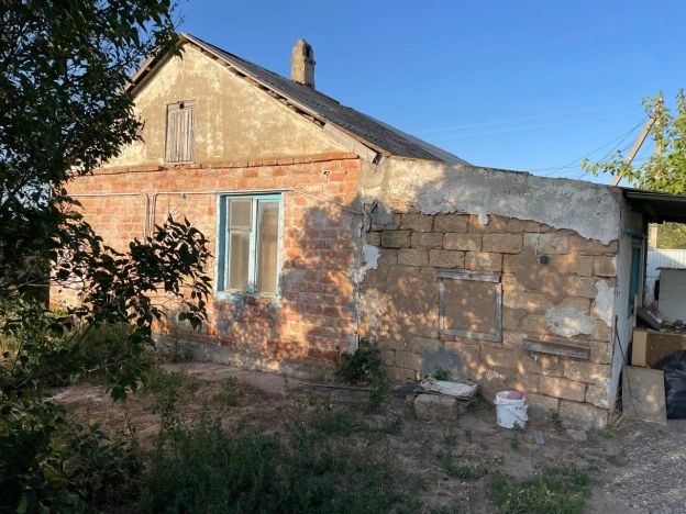 Купить дом в Элисте. Вариант № 820970, 8, площадь -  квм, цена 950000 рублей