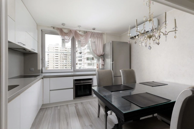 Купить квартиру в Москве. Вариант № 10067492, 7, площадь -  квм, цена 30800000 рублей