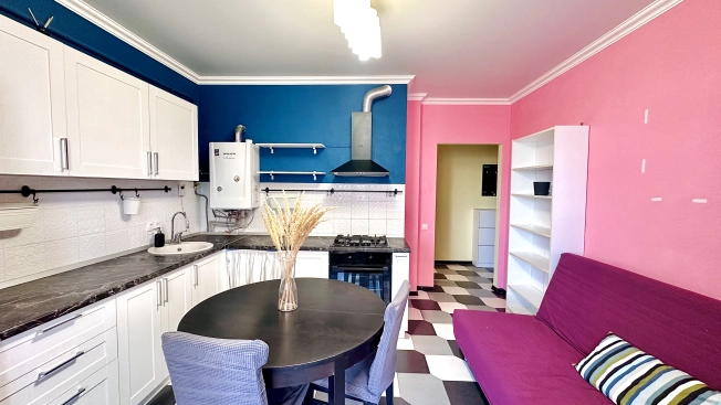 Купить однокомнатную квартиру на улице Войсковая в Краснодаре. Вариант № 44702, 5, площадь -  квм, цена 4300000 рублей