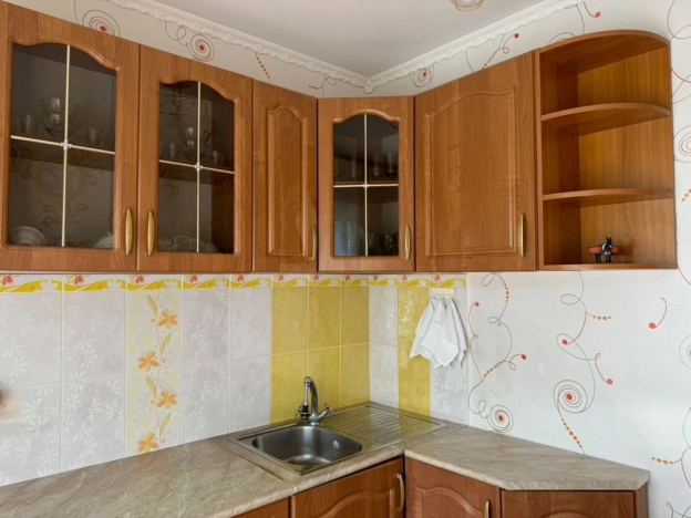 Купить однокомнатную квартиру в районе Калининский в Новосибирске. Вариант № 8335702, 7, площадь -  квм, цена 3950000 рублей