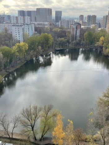 Купить квартиру в Москве. Вариант № 8364010, 40, площадь -  квм, цена 20900000 рублей