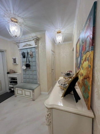 Купить квартиру в Москве. Вариант № 3281246, 21, площадь - квм, цена 34000000.0000 рублей