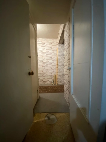 Купить двухкомнатную квартиру в Калужской области. Вариант № 9451519, 8, площадь -  квм, цена 1990000 рублей