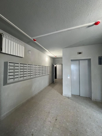 Купить двухкомнатную квартиру в Архангельской области. Вариант № 6861678, 13, площадь -  квм, цена 4580000 рублей