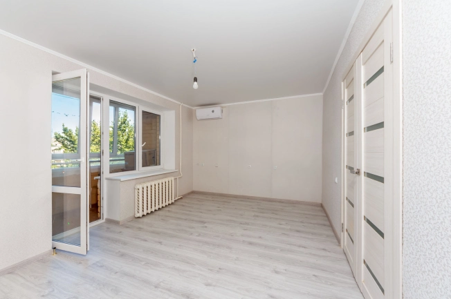 Купить трехкомнатную квартиру на улице Олега Кошевого в Калининграде. Вариант № 59204, 4, площадь -  квм, цена 6700000 рублей