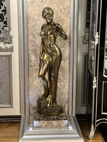 Купить квартиру на улице Ленинский проспект в Москве. Вариант № 32185, 3, площадь -  квм, цена 89500000 рублей