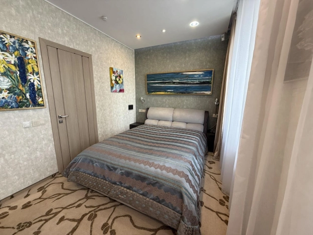 Купить квартиру в Москве. Вариант № 8691866, 24, площадь - квм, цена 33000000 рублей