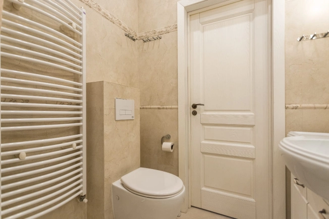 Купить трехкомнатную квартиру на улице Олега Кошевого в Калининграде. Вариант № 37607, 27, площадь -  квм, цена 17500000 рублей