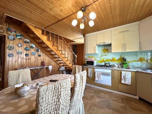 Купить дом в Тейкове. Вариант № 3436883, 14, площадь -  квм, цена 8500000 рублей