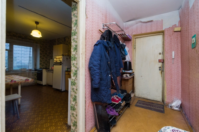 Купить четырехкомнатную квартиру в Рязани. Вариант № 8618793, 16, площадь -  квм, цена 6100000 рублей