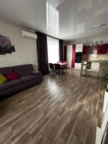 Купить дом на улице Административная в Иркутской области. Вариант № 7763855, 21, площадь -  квм, цена 10300000 рублей