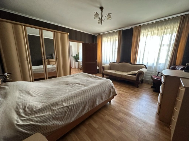 Купить дом на улице Парковая в Элисте. Вариант № 7023, 21, площадь -  квм, цена 14000000 рублей