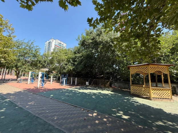 Купить однокомнатную квартиру в Новороссийске. Вариант № 51759, 20, площадь -  квм, цена 4450000 рублей