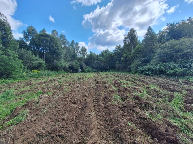 Купить земельный участок в Калуге. Вариант № 56597, 9, площадь -  квм, цена 850000 рублей