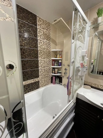 Купить квартиру в Кемерове. Вариант № 10052430, 6, площадь -  квм, цена 6250000 рублей