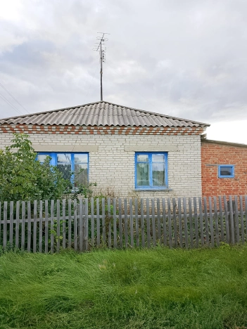 Купить дом в Алтайском крае. Вариант № 6631354, 1, площадь -  квм, цена 350000 рублей