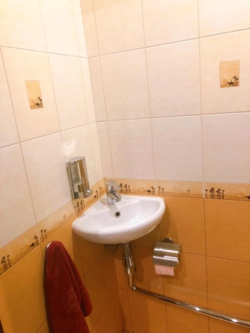 Купить квартиру на вторичке у метро Тимирязевская в Москве. Вариант № 10955010, 19, площадь -  квм, цена 23500000 рублей