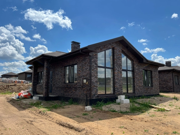 Купить дом в Калуге. Вариант № 11503, 11, площадь -  квм, цена 6700000 рублей