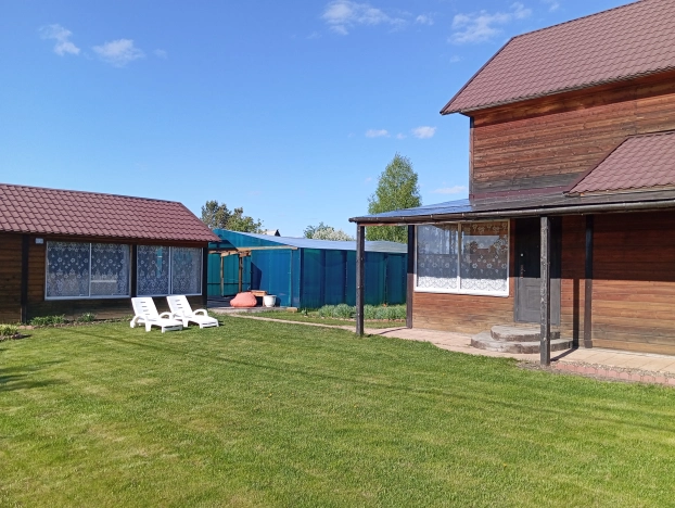 Купить дом на улице Набережная в Тюменской области. Вариант № 44017, 3, площадь -  квм, цена 11270000 рублей