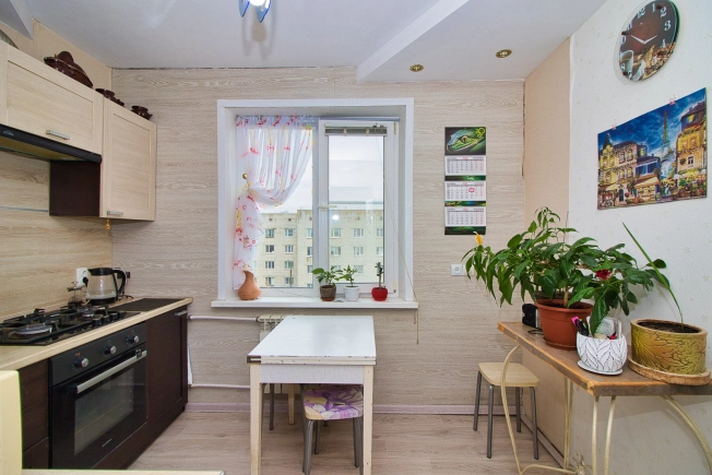 Купить двухкомнатную квартиру на улице Мира в Владимире. Вариант № 7494436, 4, площадь -  квм, цена 5700000 рублей